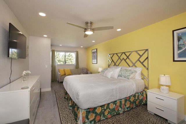 5301 E Waverly Drive 192, Palm Springs, CA 92264