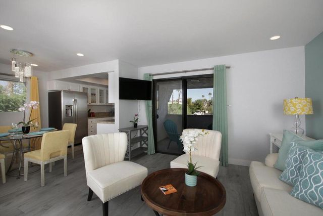 5301 E Waverly Drive 192, Palm Springs, CA 92264