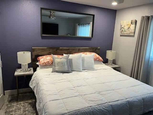 5301 E Waverly Drive 192, Palm Springs, CA 92264