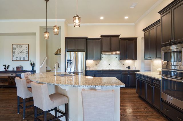 9709 Stonewood Drive, Denton, TX 76207