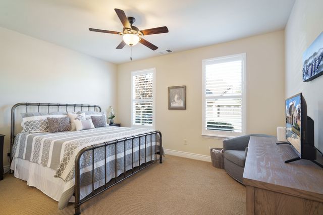 9709 Stonewood Drive, Denton, TX 76207