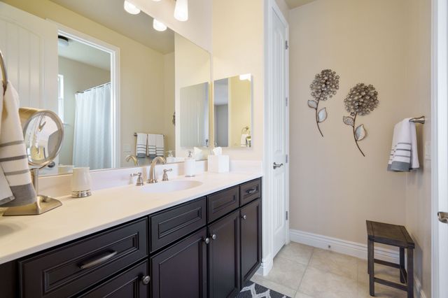 9709 Stonewood Drive, Denton, TX 76207