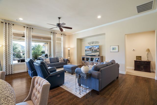 9709 Stonewood Drive, Denton, TX 76207