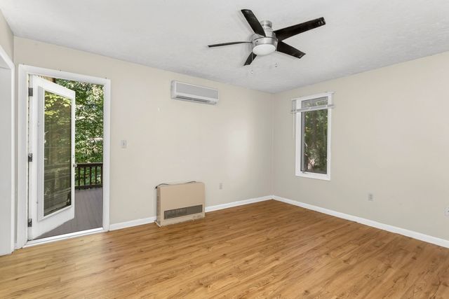 13 Emerson Way 13, Franklin, MA 02038