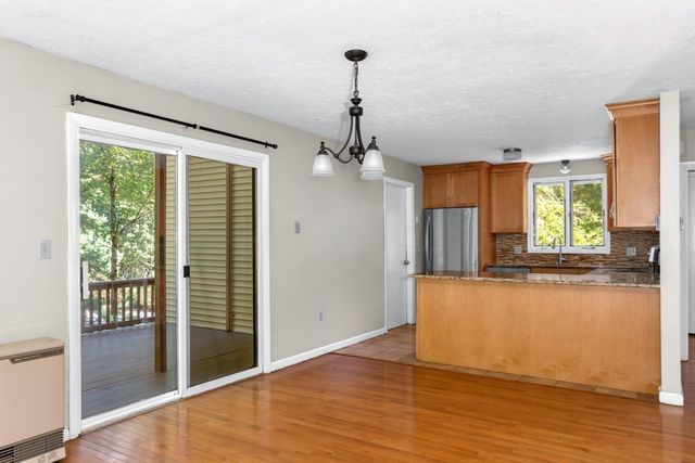 13 Emerson Way 13, Franklin, MA 02038