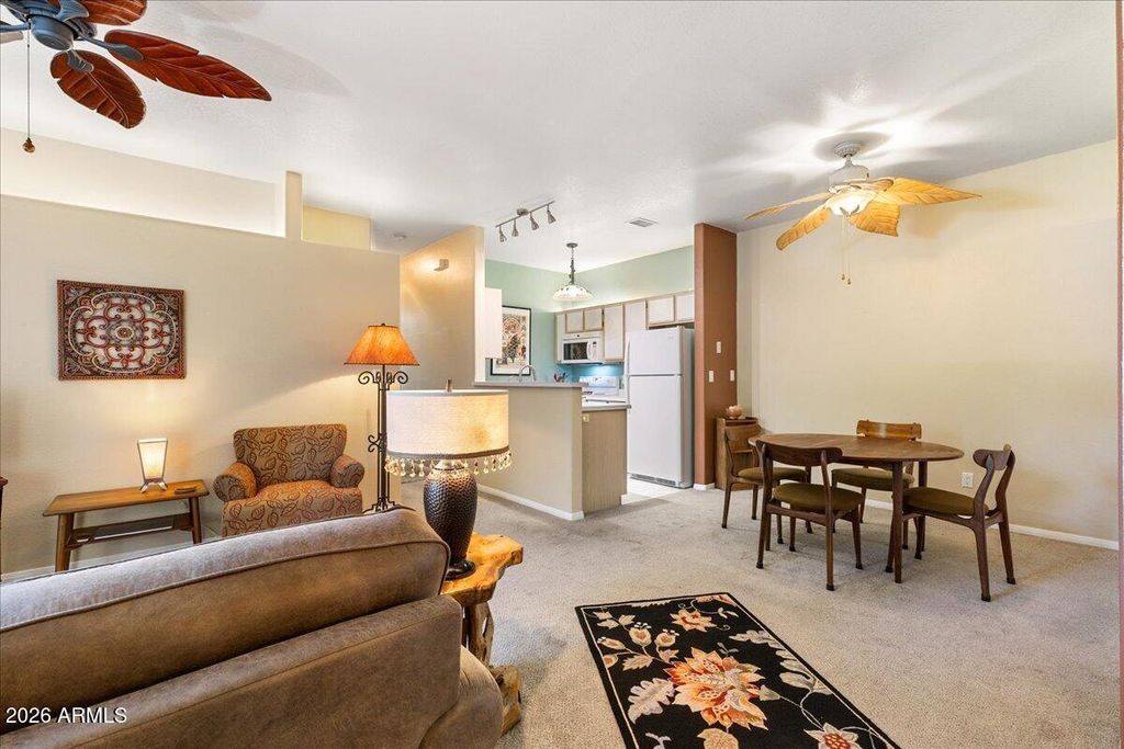 Image 3 of property listing at 985 E Mingus Avenue 111, Cottonwood, AZ 86326