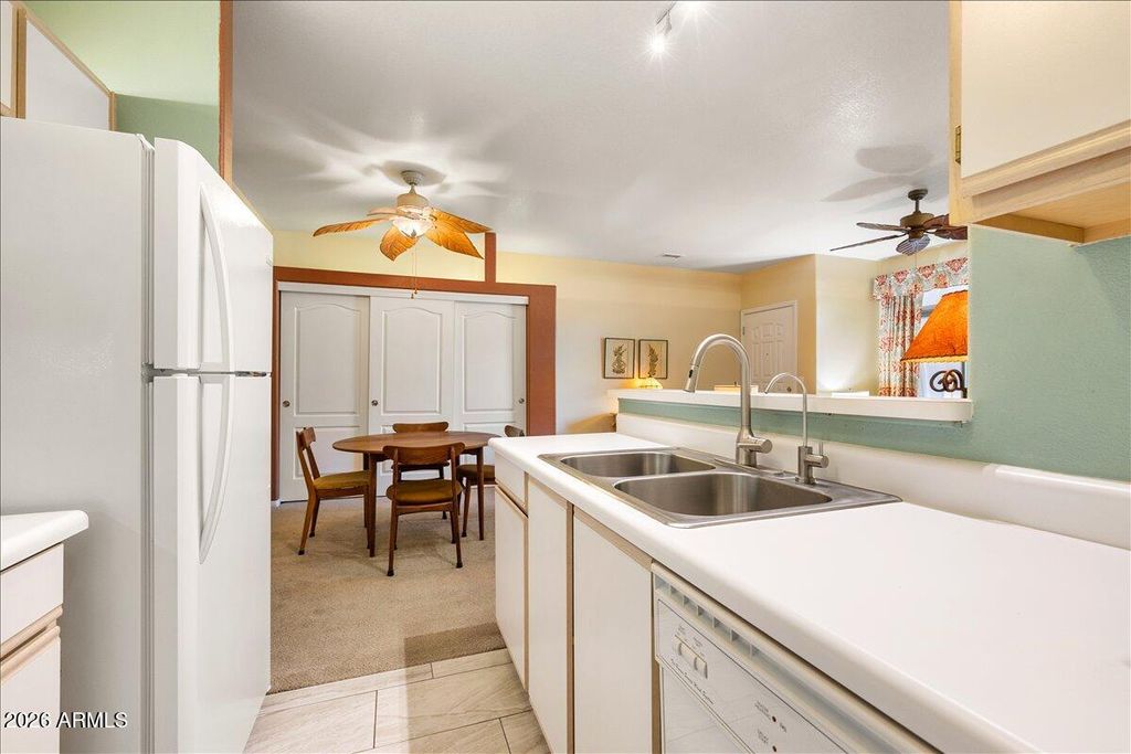 Image 6 of property listing at 985 E Mingus Avenue 111, Cottonwood, AZ 86326