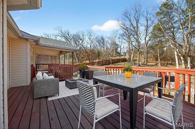 4269 NW Point Drive, House Springs, MO 63051