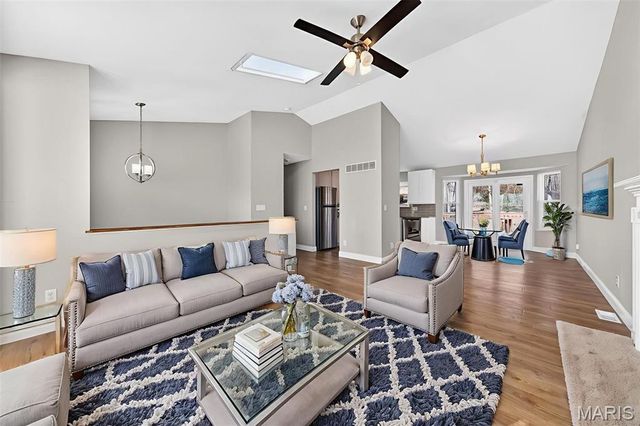 4269 NW Point Drive, House Springs, MO 63051