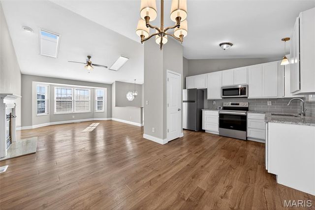 4269 NW Point Drive, House Springs, MO 63051