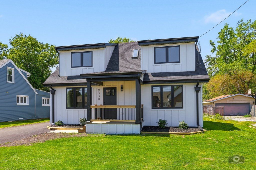 9338 Sayre Avenue, Oak Lawn, IL 60453 — exterior