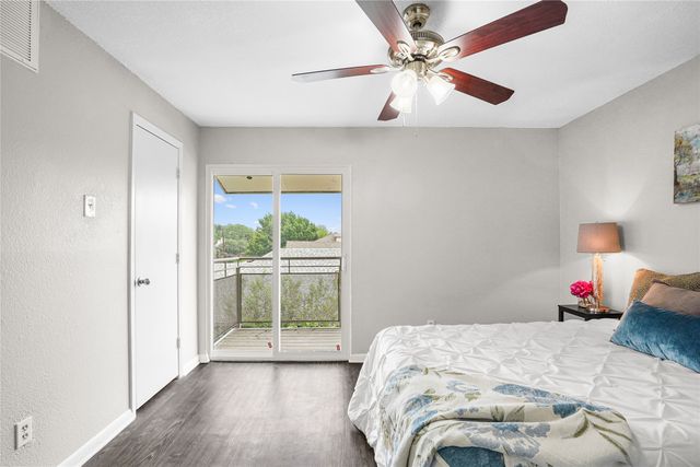 4502 Gaston Avenue 319, Dallas, TX 75246