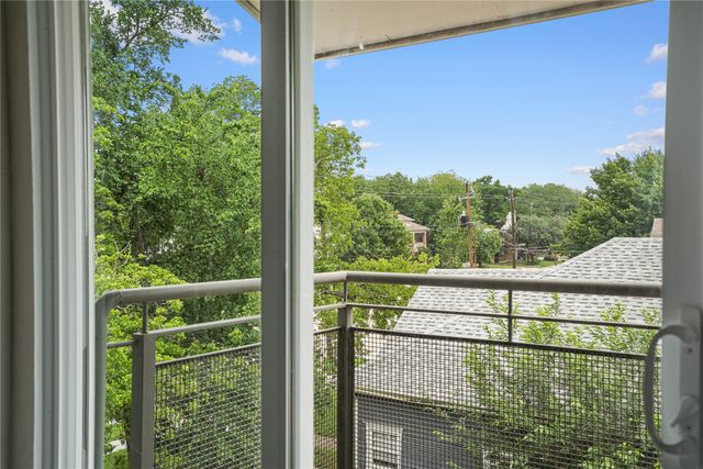 4502 Gaston Avenue 319, Dallas, TX 75246