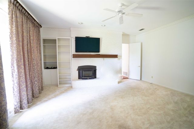 1895 County Road 3601, Edgewood, TX 75117