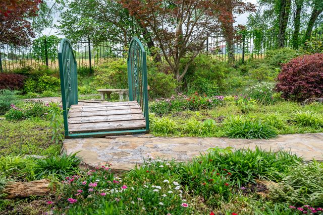 1895 County Road 3601, Edgewood, TX 75117