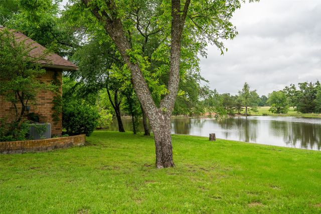 1895 County Road 3601, Edgewood, TX 75117