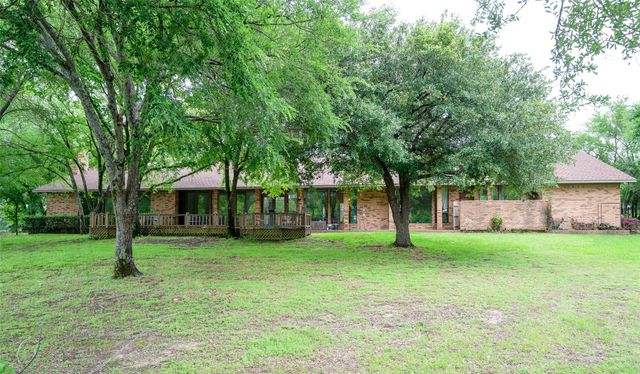 1895 County Road 3601, Edgewood, TX 75117