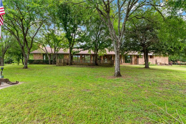 1895 County Road 3601, Edgewood, TX 75117