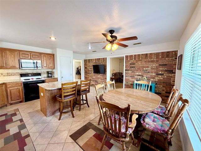 7967 Bonnie Circle, Abilene, TX 79606