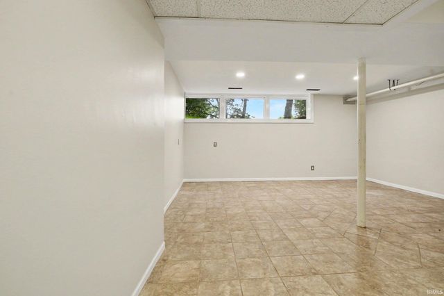 1910 Ribourde Drive, South Bend, IN 46628