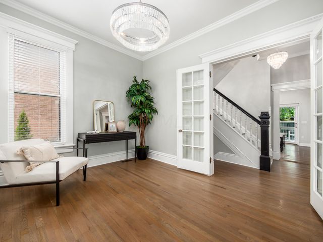 926 City Park Avenue, Columbus, OH 43206