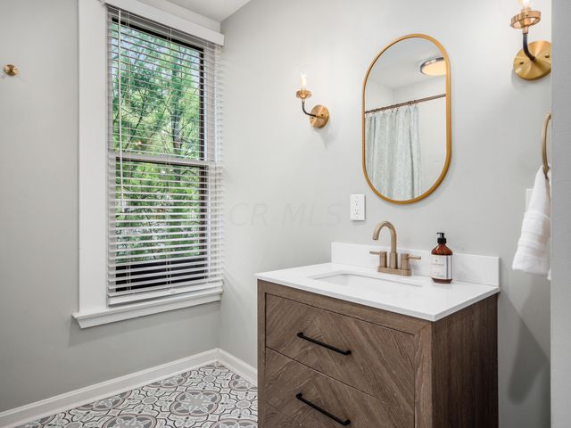926 City Park Avenue, Columbus, OH 43206