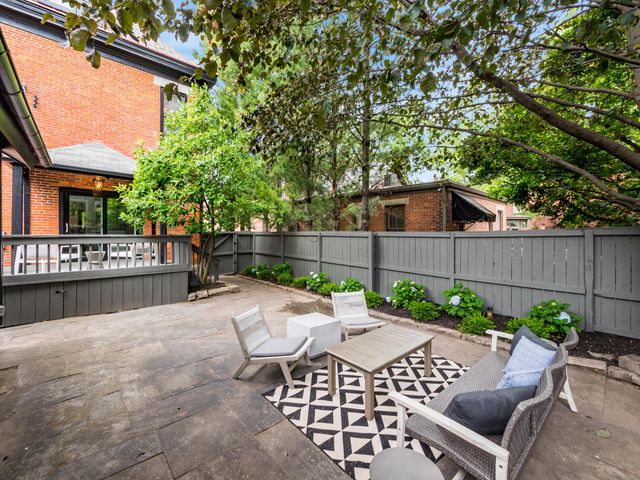 926 City Park Avenue, Columbus, OH 43206