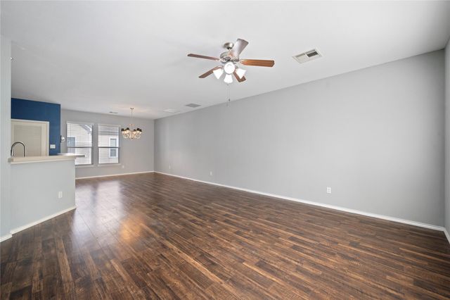 7022 Plum Creek Trail Lane, Houston, TX 77087