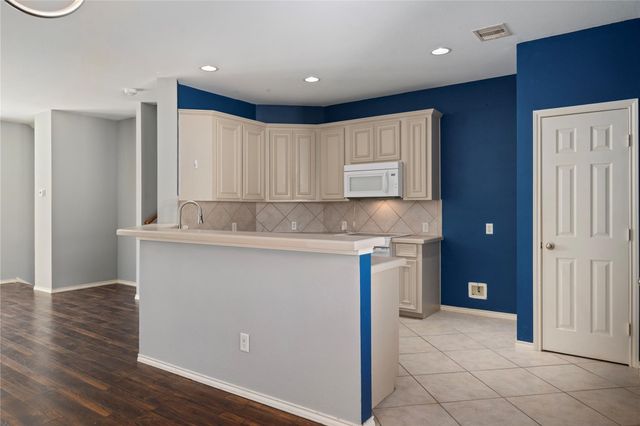 7022 Plum Creek Trail Lane, Houston, TX 77087