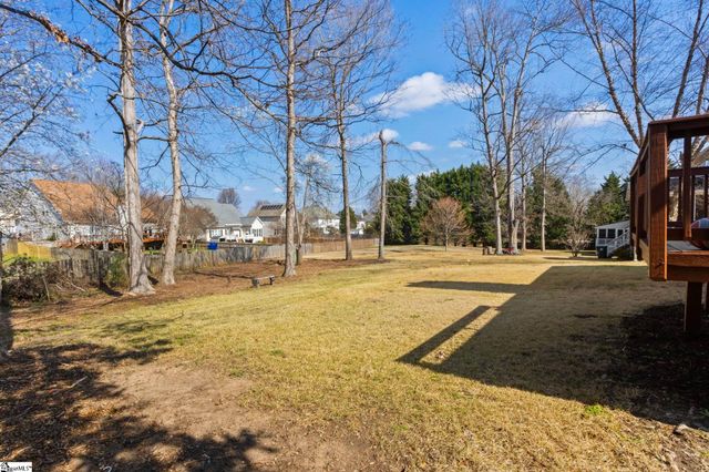 513 S Orchard Farms Avenue, Greenville, SC 29681