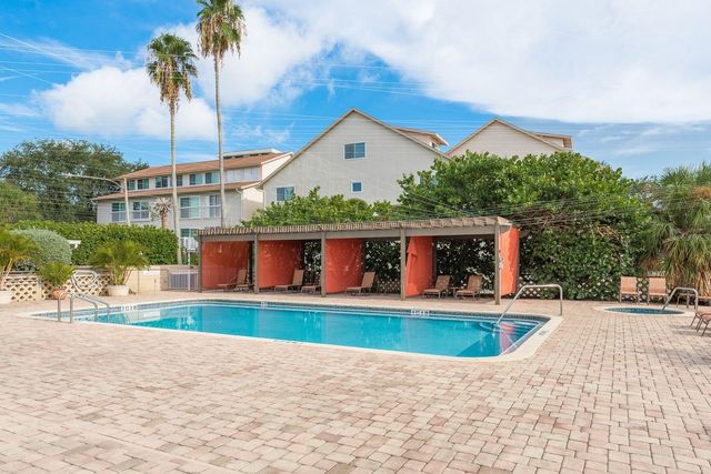 223 ISLAND WAY 2D, Clearwater Beach, FL 33767
