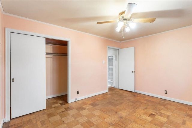 4105 Branson Dr, San Mateo, CA 94403