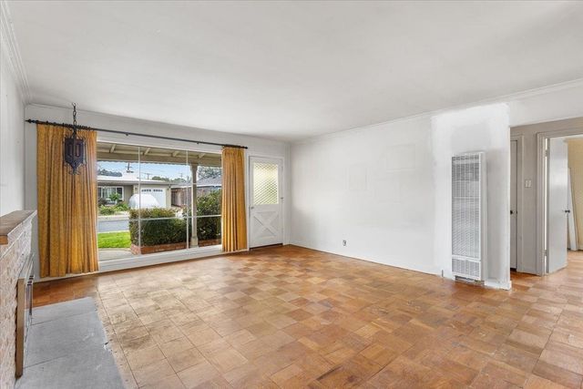 4105 Branson Dr, San Mateo, CA 94403