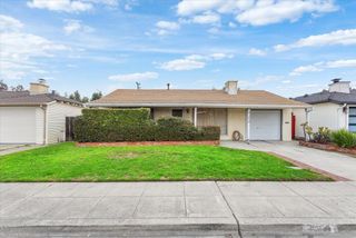 4105 Branson Dr, San Mateo, CA 94403