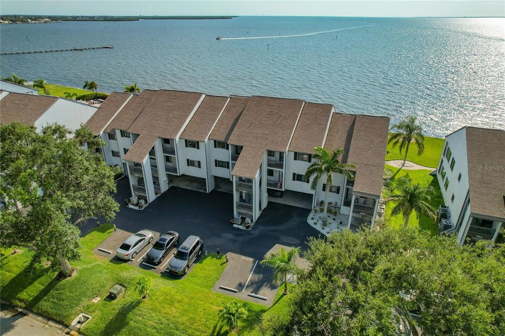 818 BAHIA DEL SOL DRIVE 29, Ruskin, FL 33570