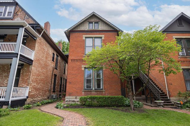 39 Clark Place, Columbus, OH 43201