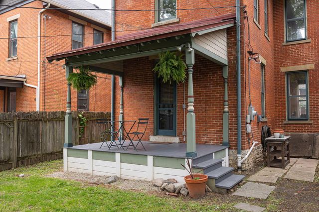 39 Clark Place, Columbus, OH 43201
