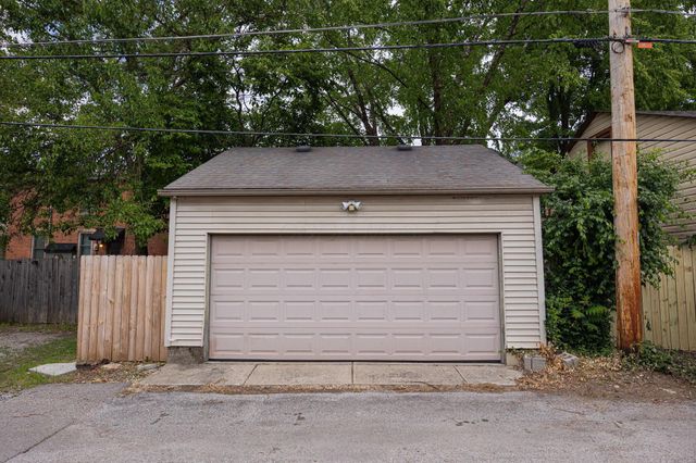39 Clark Place, Columbus, OH 43201