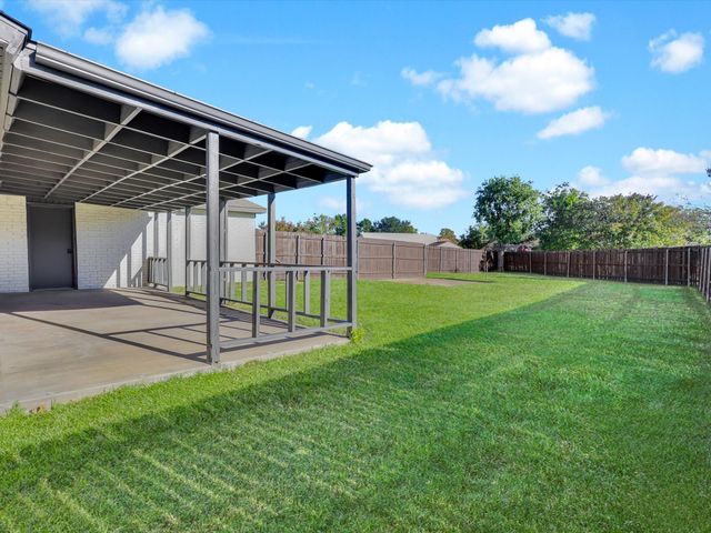 705 Green Canyon Drive, Mesquite, TX 75150