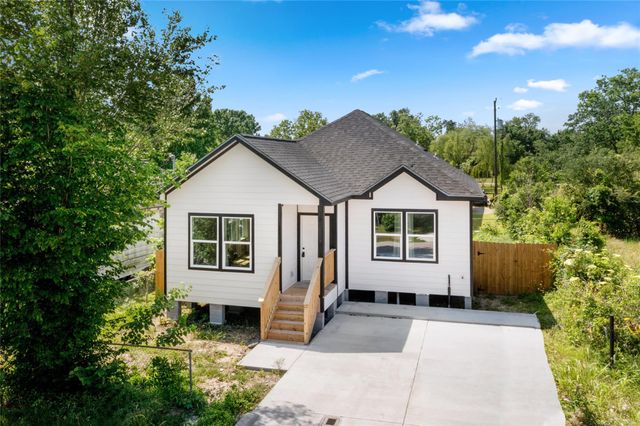3220 Josephine Street, Houston, TX 77026