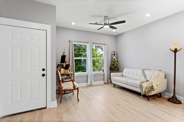 3220 Josephine Street, Houston, TX 77026
