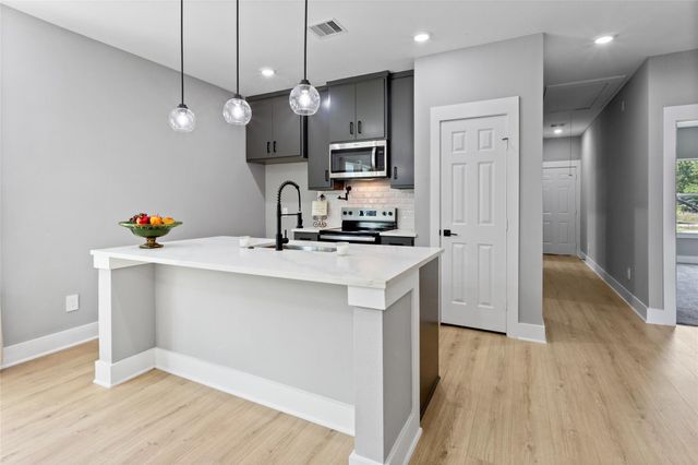 3220 Josephine Street, Houston, TX 77026