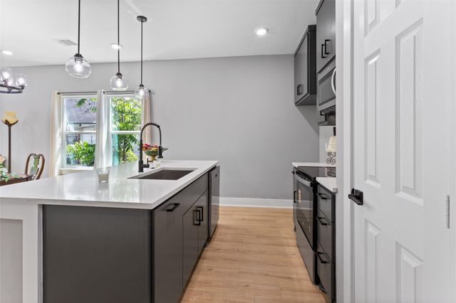 3220 Josephine Street, Houston, TX 77026