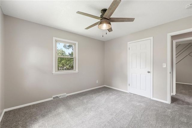 604 S Hickory Street, Gardner, KS 66030