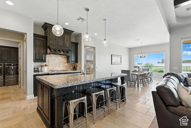 5279 N NORTHGATE PEAKS DR, St. George, UT 84770