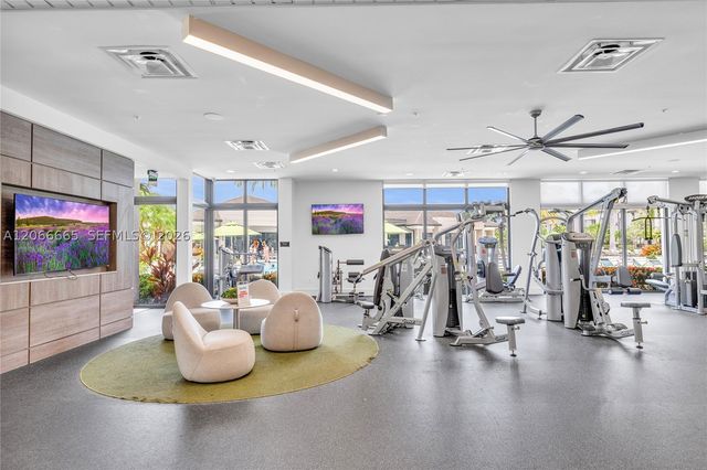 8217 NW 46th St, Doral, FL 33166