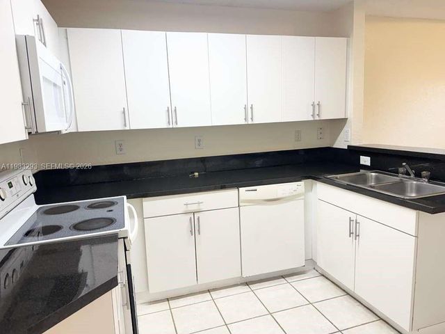 14051 SW 120th Ct 3-18, Miami, FL 33186