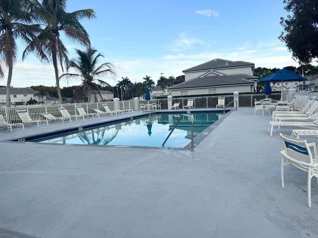 14051 SW 120th Ct 3-18, Miami, FL 33186