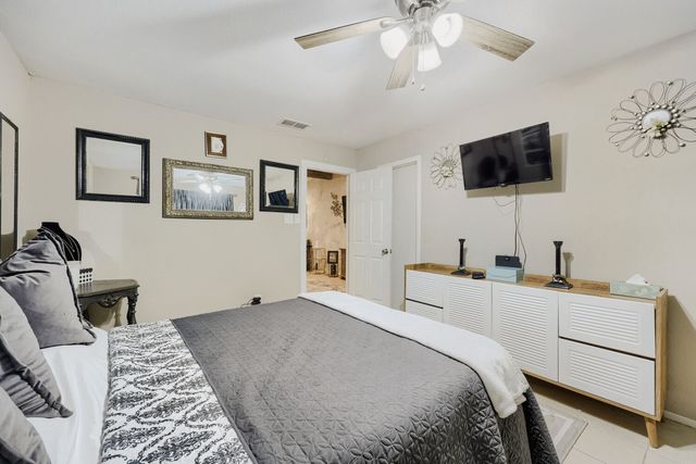 1443 Brook Meadow Circle, Lancaster, TX 75134