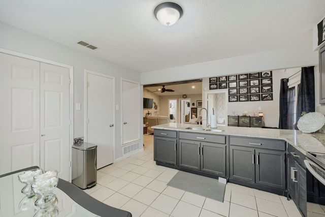 1443 Brook Meadow Circle, Lancaster, TX 75134